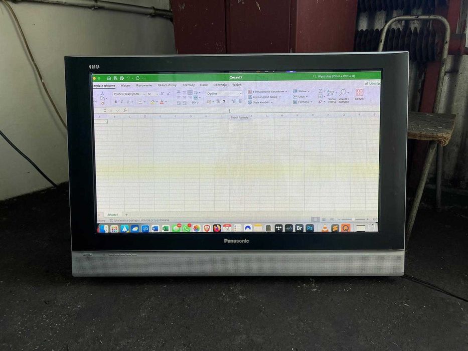 Telewizor plazmowy Panasonic Viera 32' TH-37PA60E sprawny + pilot