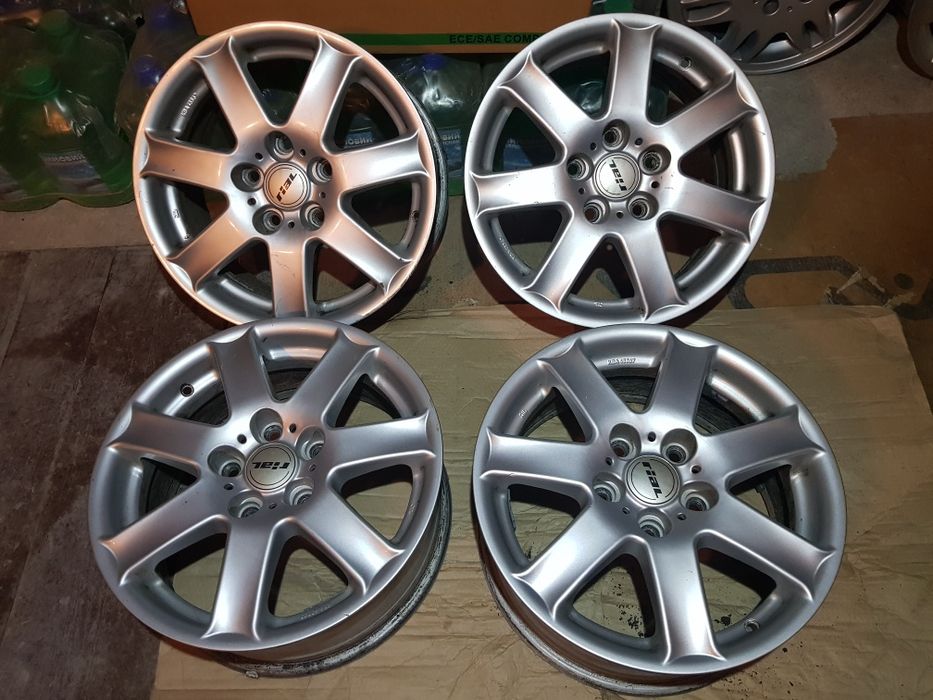 5 120 16 r16 5x120 7jxH2 et44 диски Rial