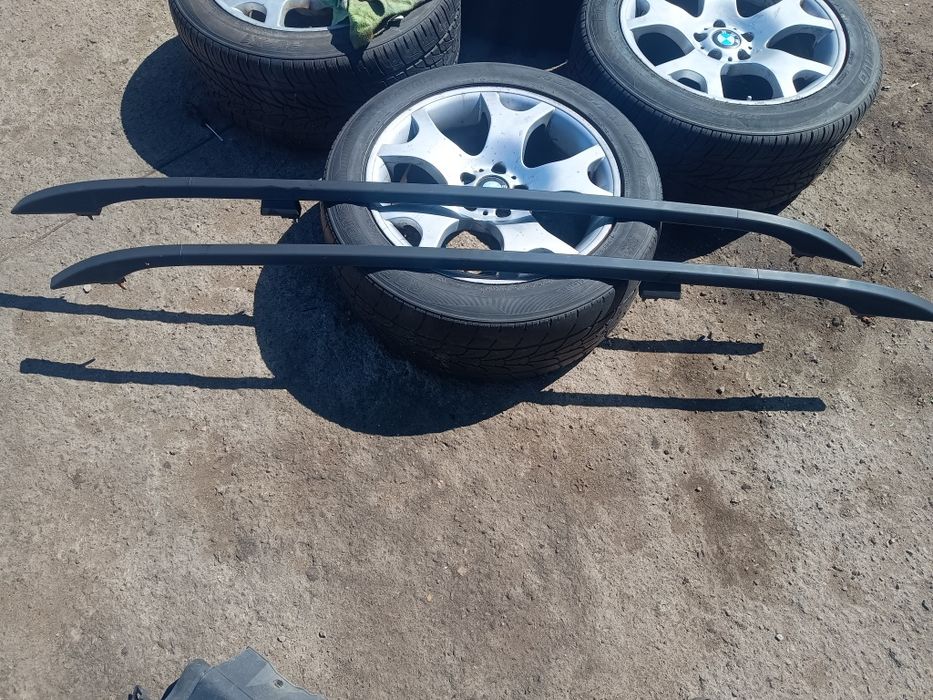 Relingi dachowe prawy lewy BMW X3 E83 oryginał komplet