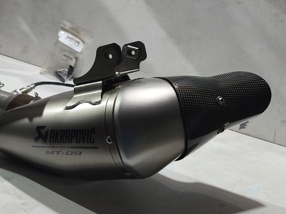 Ackrapovic Yamaha MT 09 / TRACER / XSR