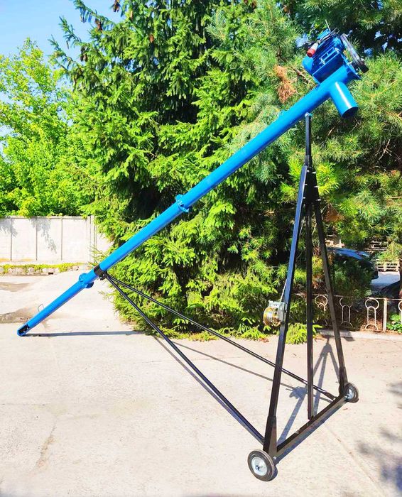 Шнековий погрузчик, гвинтовий конвеєр,транспортер зерна,протруйник.