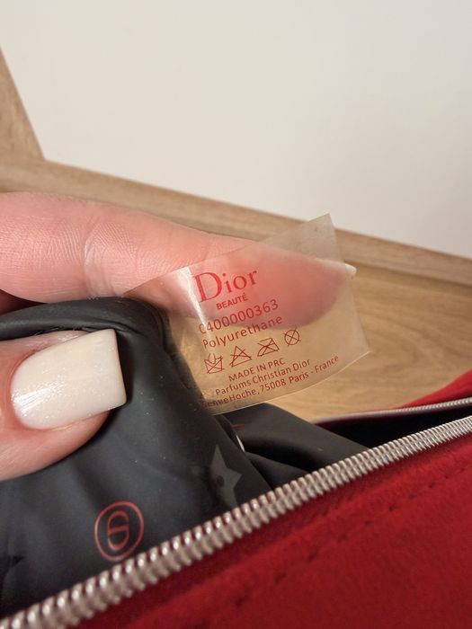 Косметичка  від christian dior