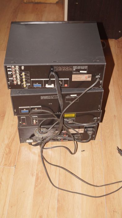 Wieża Sony ST-D709 Retro Deck CDP Kolekcjonerska wygląda że Sprawna