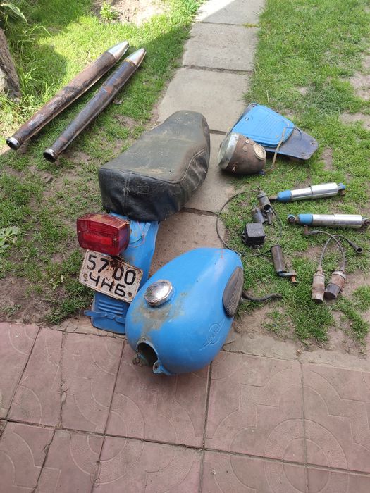 Запчастини мото ІЖ.є другі запчастини