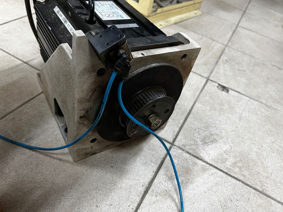 Serwosilnik YASKAWA 3.0kW AC Servo Motor USASEM-30AC1 | Sigma