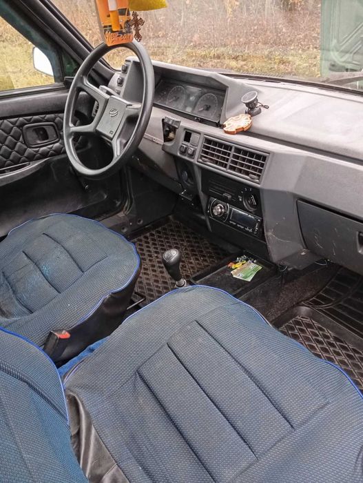 Автомобіль на ходу