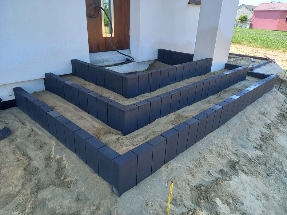 Brukarstwo Kompleksowe Usługi Brukarskie Układanie kostki brukowej