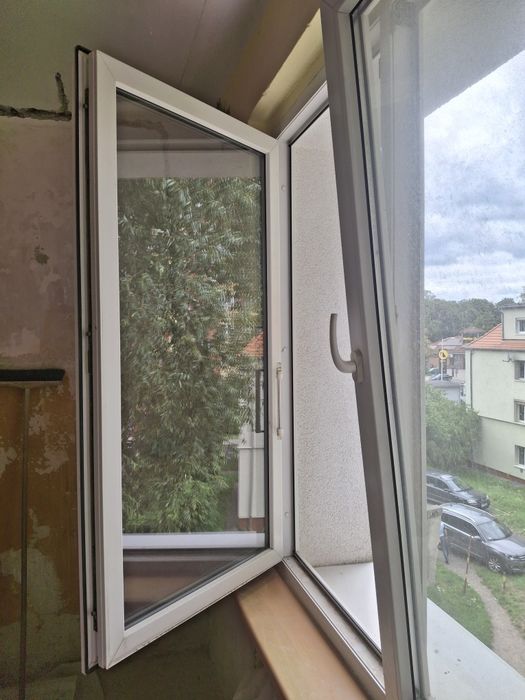 Sprzedam  używane okno