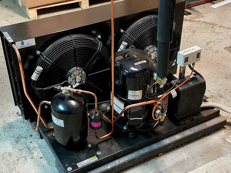 Profesjonalna Naprawa Urządzeń Chłodniczych - Szybka Pomoc