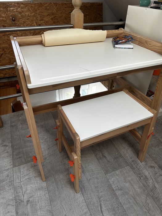 FLISAT Biurko dla dziecka, regulacja wysokości i krzesleko