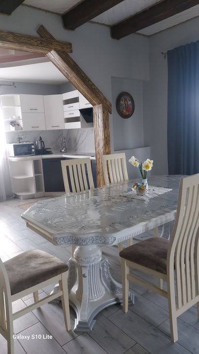 Здається котедж Карпатська модринка