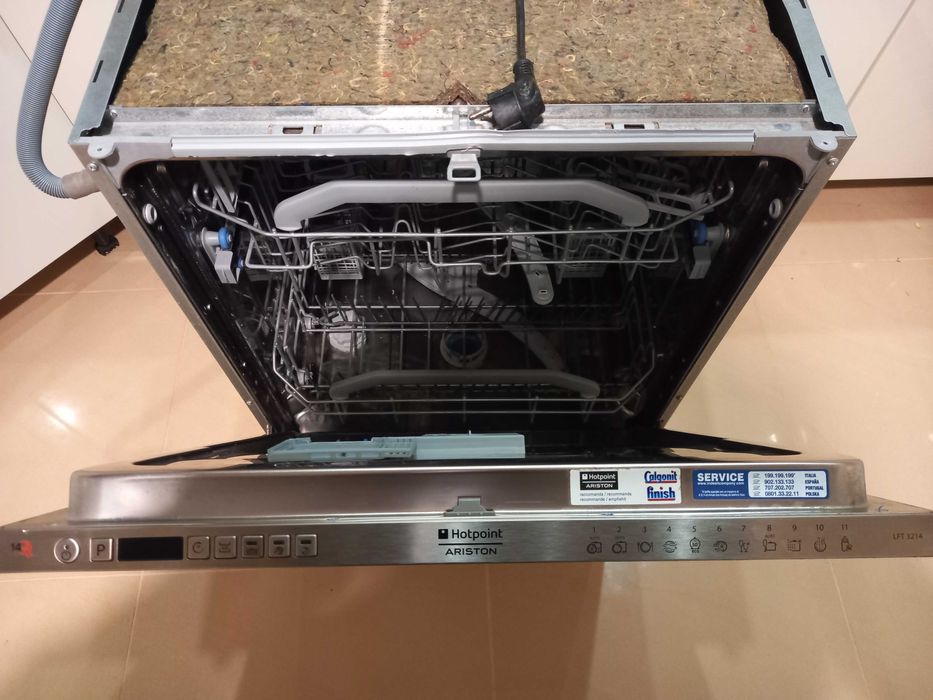 Zmywarka Hotpoint ARISTON LFT 3214 do zabudowy