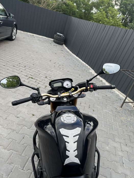 yamaha fz8n 2011