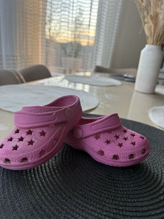 Тапочки на маленьку дівчинку