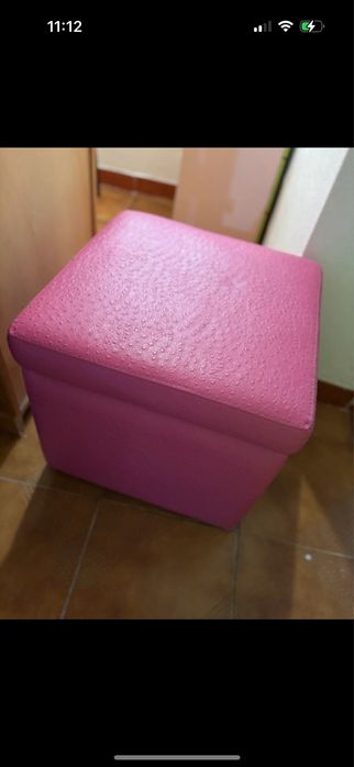 Banco efeito pufe rosa • quarto / sala • como novo