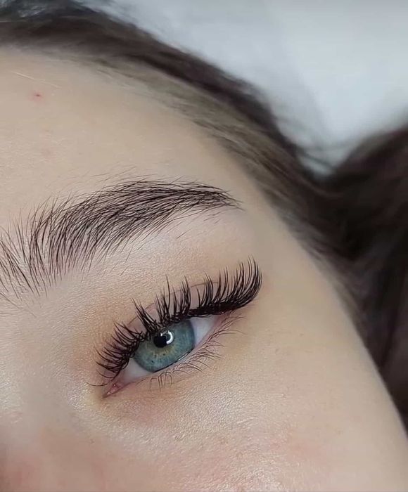 Нарощення вій Жк Софія