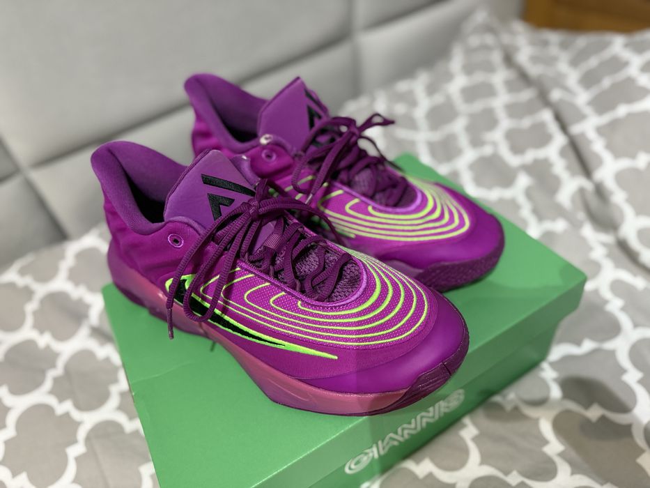 Nike Giannis Immortality 4