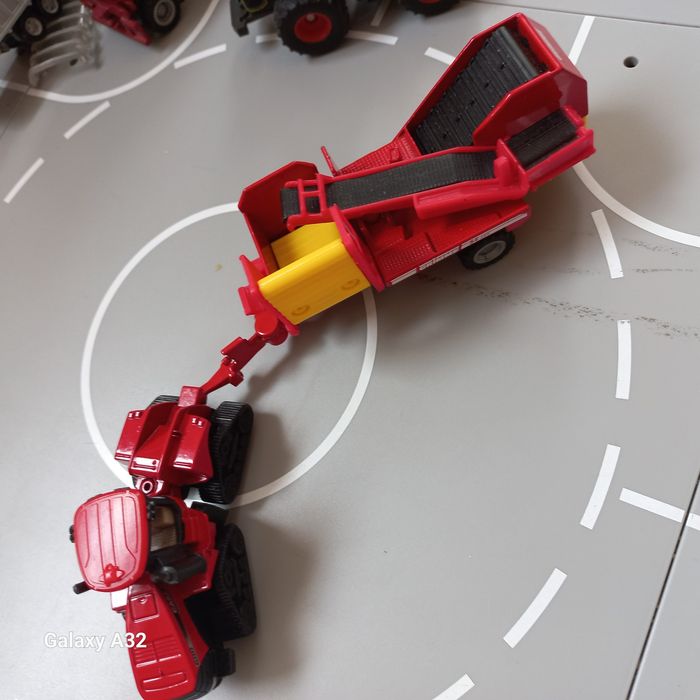 Siku   traktory maszyny rolnicze Cena dot snopowiazalkai claas