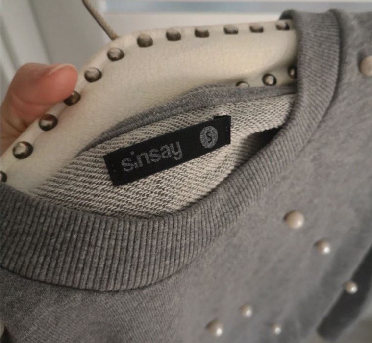 Bluza z  perełkami