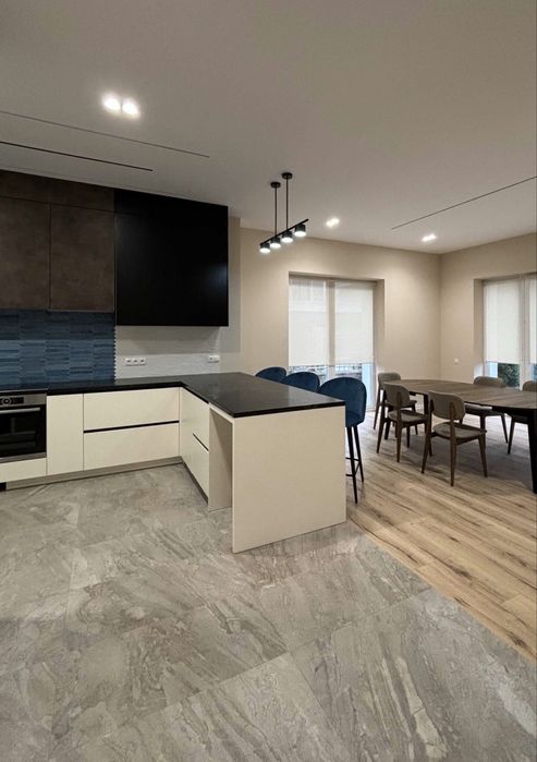 Сдам дом Золоче Ресторан Zafferano