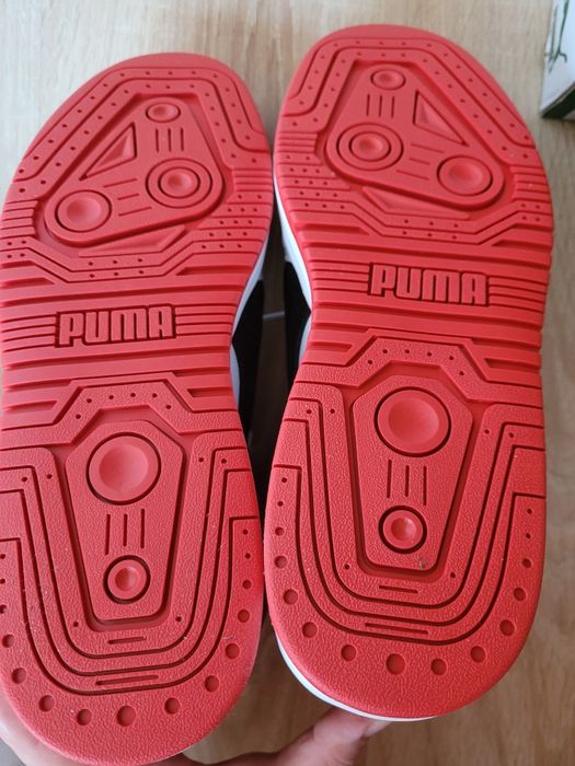 Puma Sneakersy 42.5