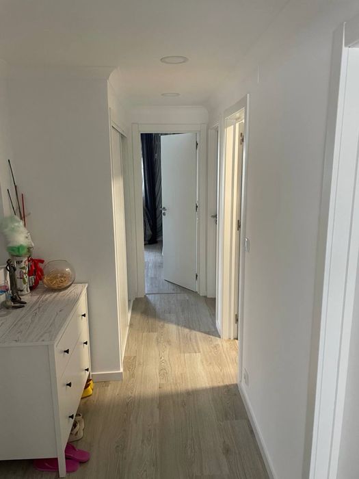 Quarto acolhedor com casa de banho privativa