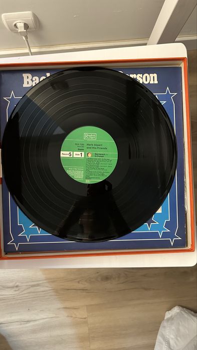 Disco Vinil “Bacharach – In Person” – Herb Alpert & His Friends