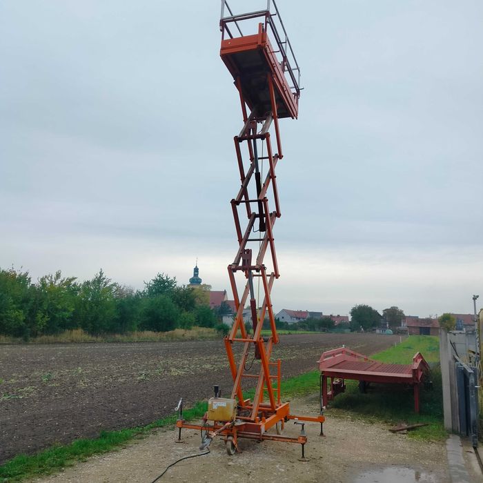Podnosnik mobilny , Podnośnik nożycowy 6m