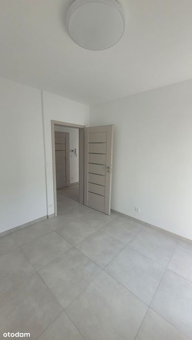 Przestronne 3-pokojowe mieszkanie z balkonem, bezczynszowe, w centrum