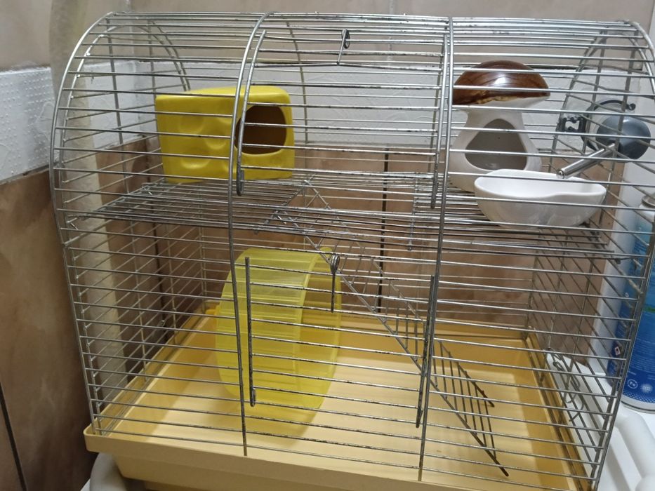 Клітка для хом'яка. Будиночок для хом'яка