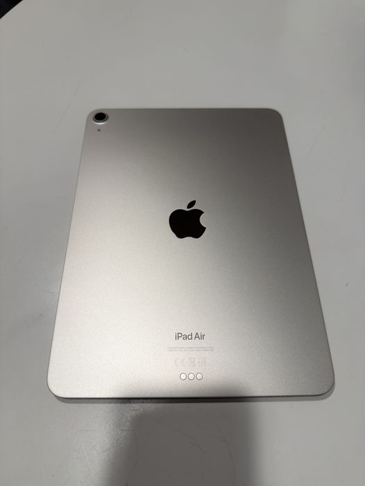 Apple iPad Air M1 (5th Generation) 64GB Starlight Wi-Fi MM9F3RK/A A2588