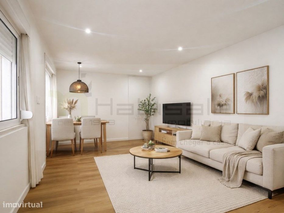 Apartamento T2+1 totalmente remodelado — Águas Livres, Lisboa