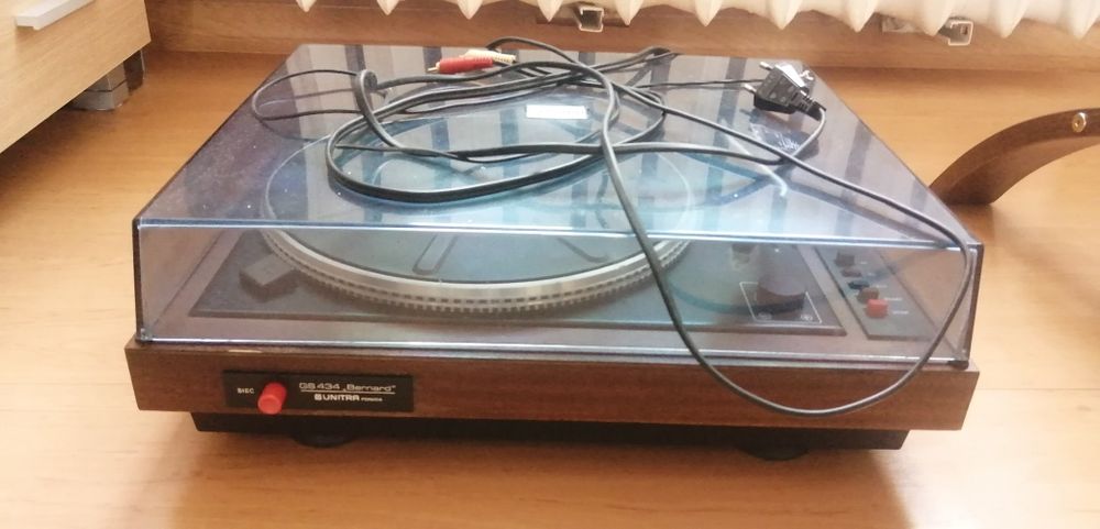 Gramofon Bernard