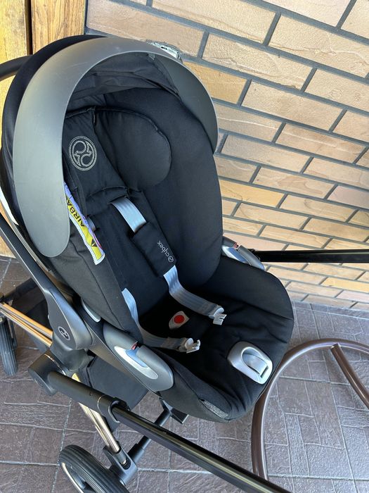 Автокрісло cybex