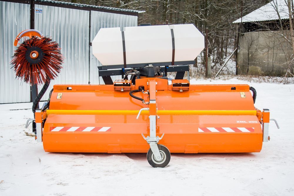 Moderntech ZML120  Zamiatarka uliczna FULL WERSJA szer.zam.120cm PRODUCENT.