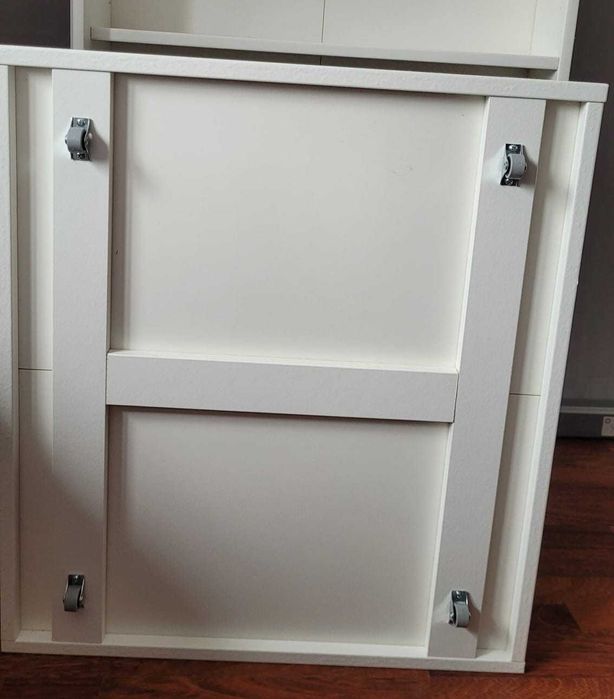 Cama de Casal IKEA (SONGESAND cama 140x200cm c/2 gavetas de arrumação)