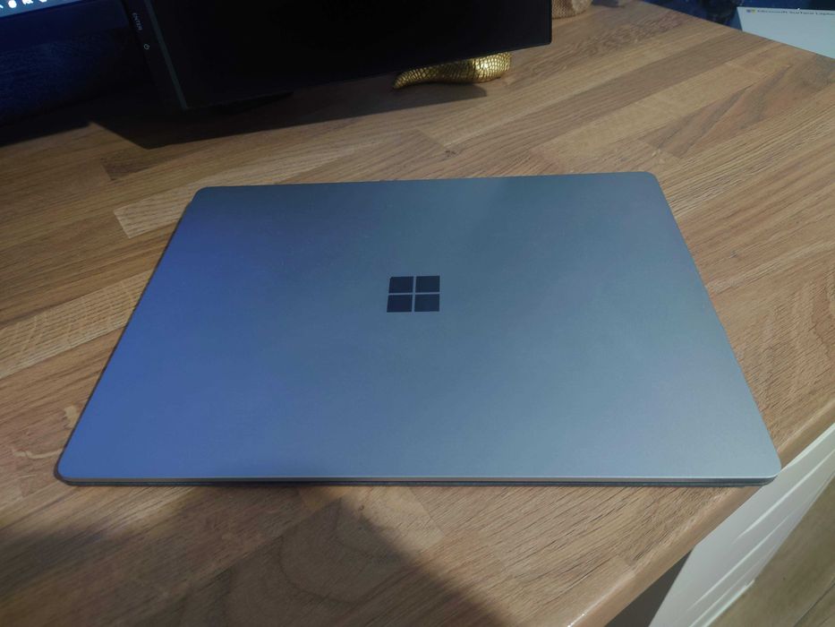 Microsoft Surface Laptop 4 3.5 Ryzen 5 4680U/8GB/128GB SSD