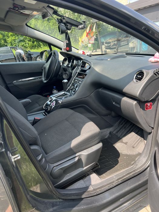 Peugeot 5008 2016 VIN VF30EBHZTGS037462 фото оголошення 9 з 14