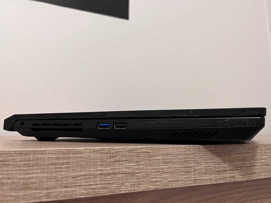 Laptop MSI Katana 17 | Intel i7-12650H NVIDIA RTX 4050 16GB RAM 512GB