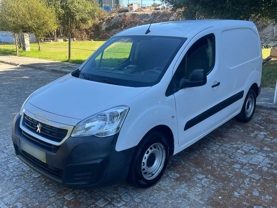Peugeot Partner Automatic L1 1.6 BlueHDi 100hp