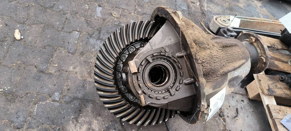 DYFERENCJAŁ TYŁ MERCDES-BENZ AXOR 2528L 43:10