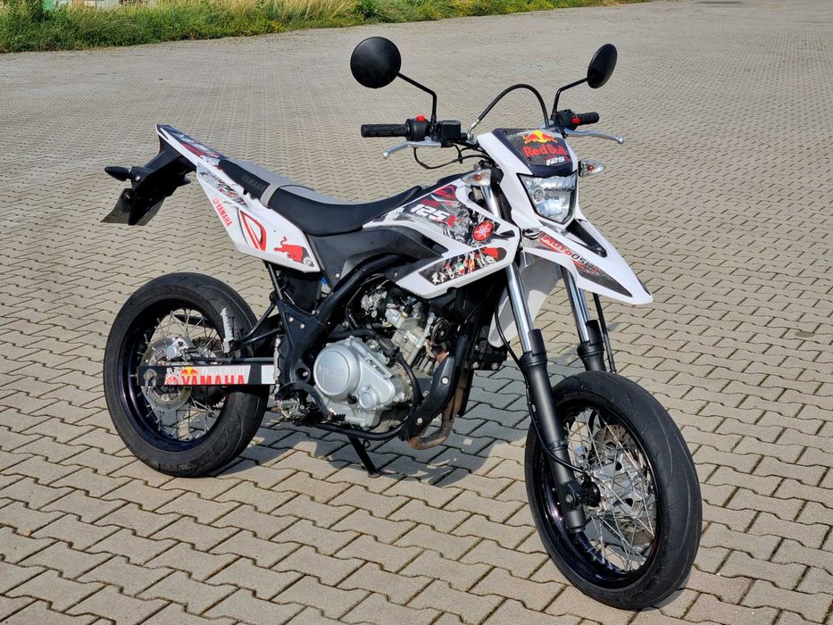 Sprzedam Yamaha WR 125 X * 2014 ROK * Przebieg 20 TYS KM * 2-Właściciel * Ładny Stan * Wydech ARROW * W 2025r Sprowadzony / Zarejestrowany w Polsce *