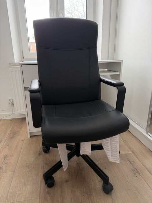 Krzeslo obrotowe Ikea czarne