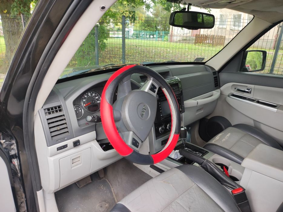 Jeep grand Cherokee liberty sprzedam