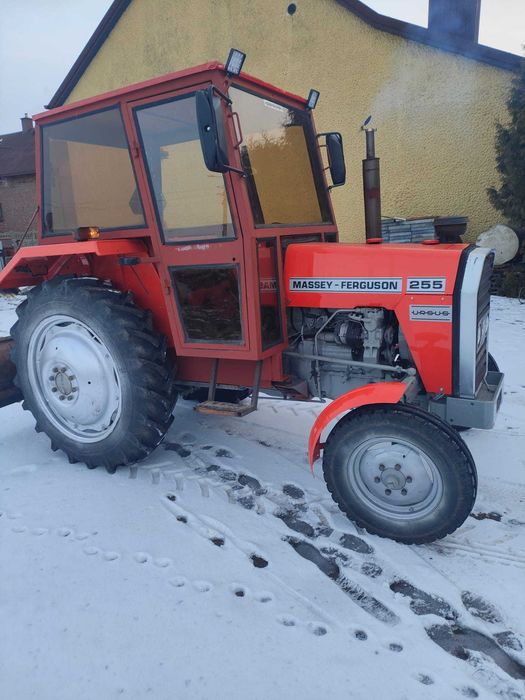 Massey Ferguson MF 255