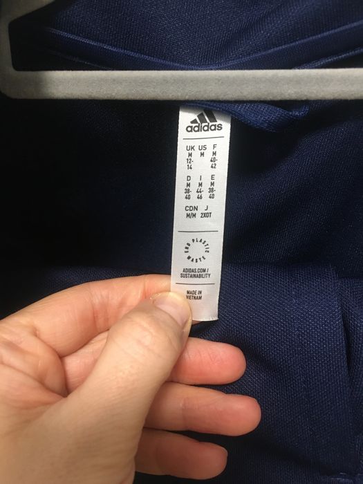 Спортивний костюм адідас