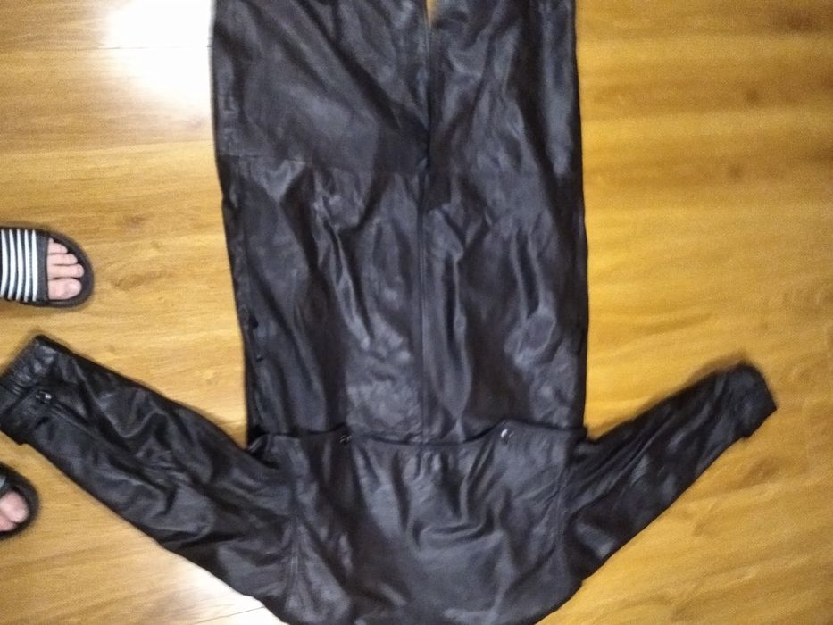 Продам кожаний плащ