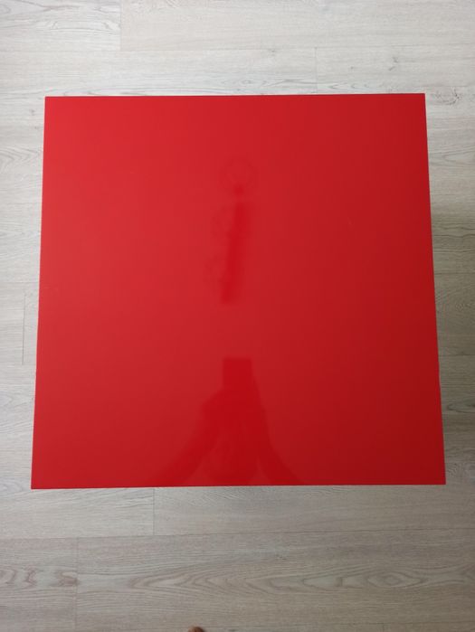 Stolik czerwony Ikea. Okazja