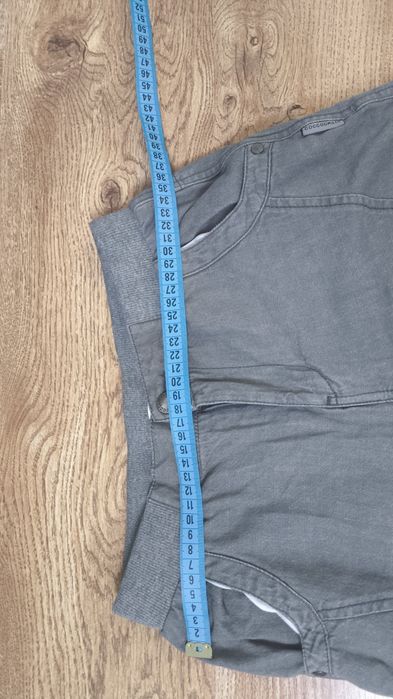 Spodnie dziecięce ocieplane dresem r.146