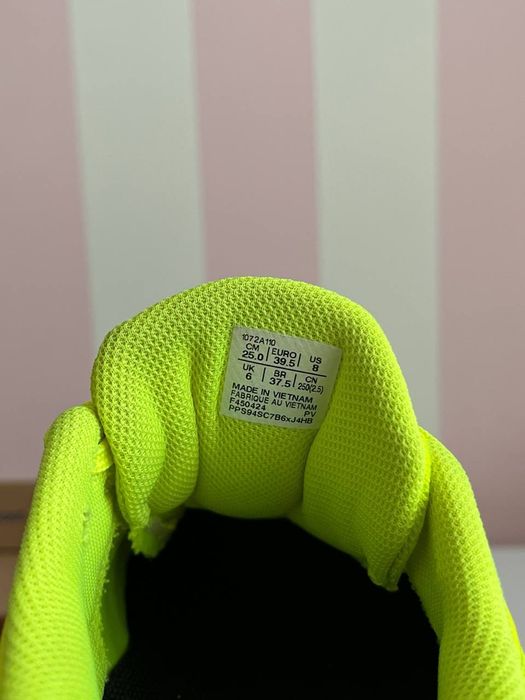 Кросівки жіночі Asics Powerbreak, оригінал